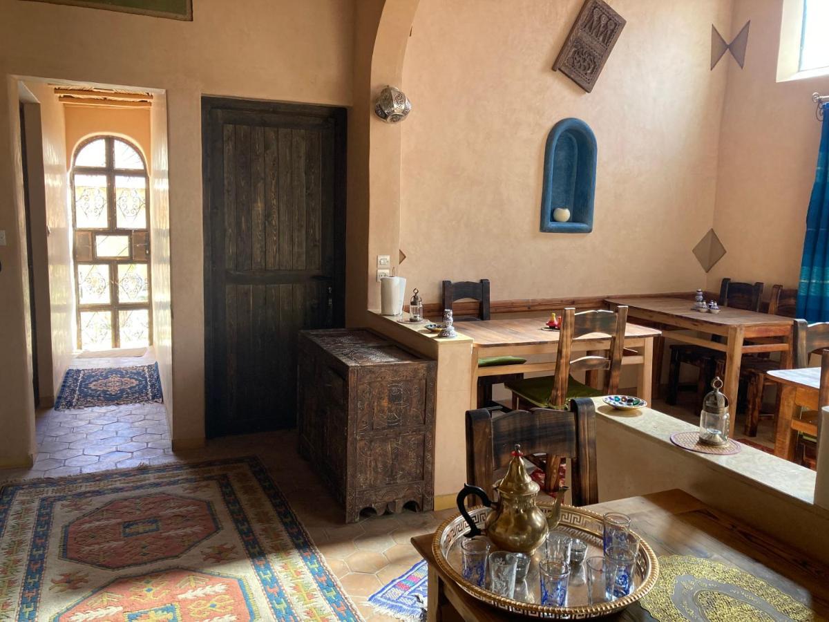 مبيت وإفطار Aït Idaïr Les 4 Saisons Du Dades المظهر الخارجي الصورة