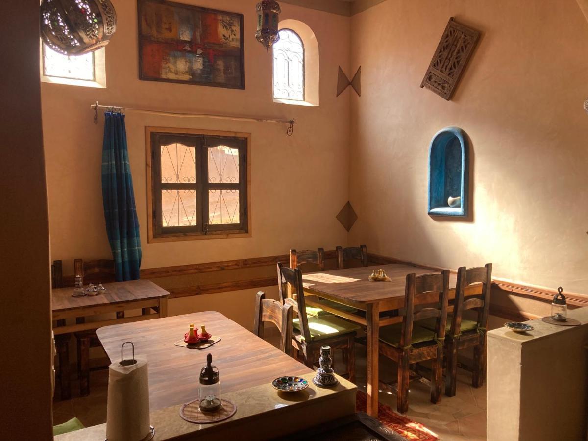 مبيت وإفطار Aït Idaïr Les 4 Saisons Du Dades المظهر الخارجي الصورة